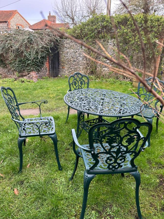 2 Bedroomed Cottage Near Quay Blakeney  Exteriör bild