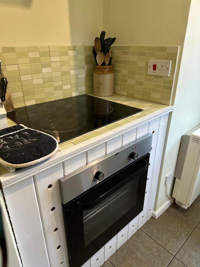 2 Bedroomed Cottage Near Quay Blakeney  Exteriör bild